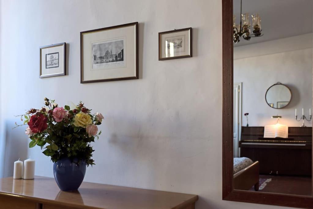 Cozy Apartment With Private Garden - City Center - Florence Ngoại thất bức ảnh